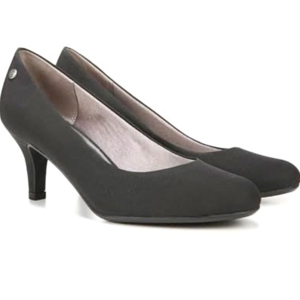 Life Stride Parigi Pump size 7